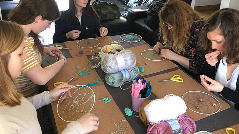 Atelier attrape reve pour un enterrement de vie de jeune fille